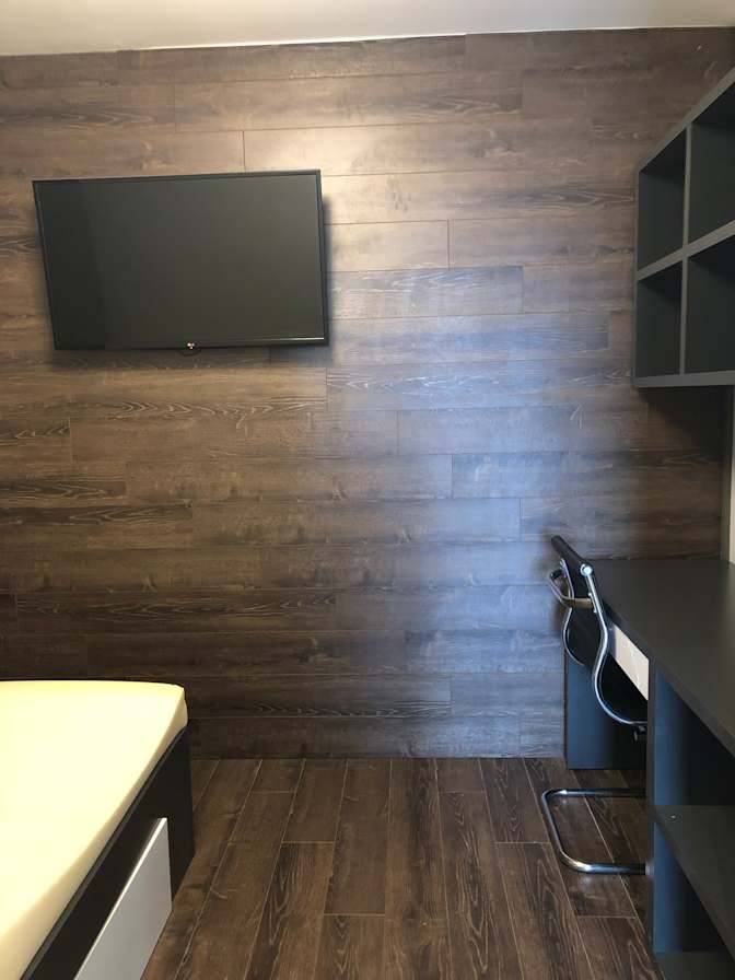 Marianne's room