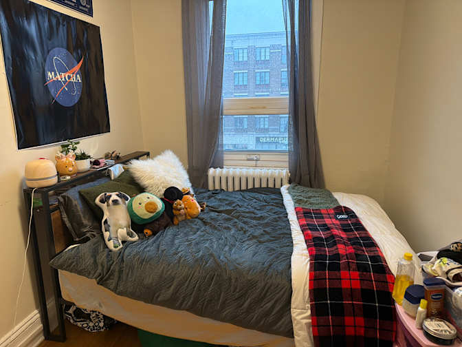 Sydney's room