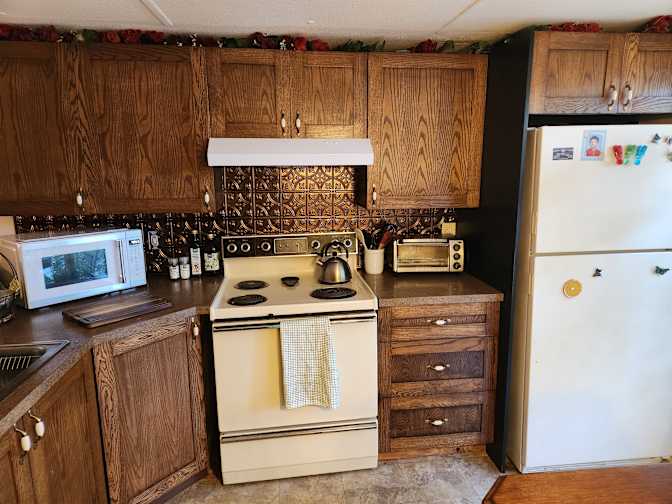 Ronald Czerepak's room