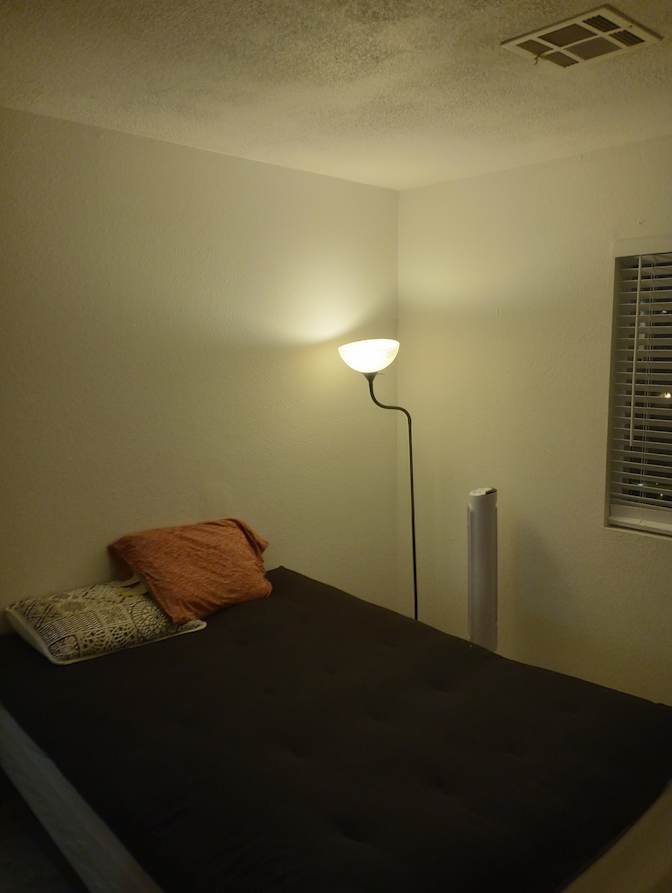 Navin Arjuna's room