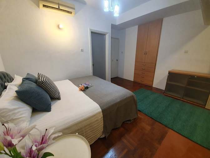VVA EI's room