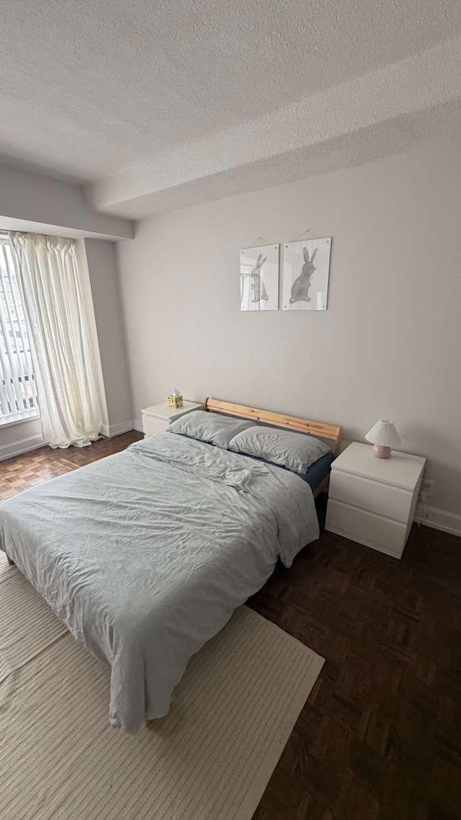 AMIR's room