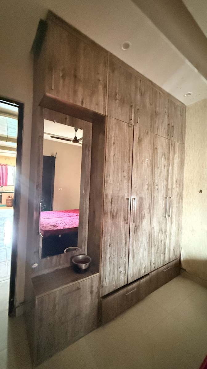 Sakshi's room