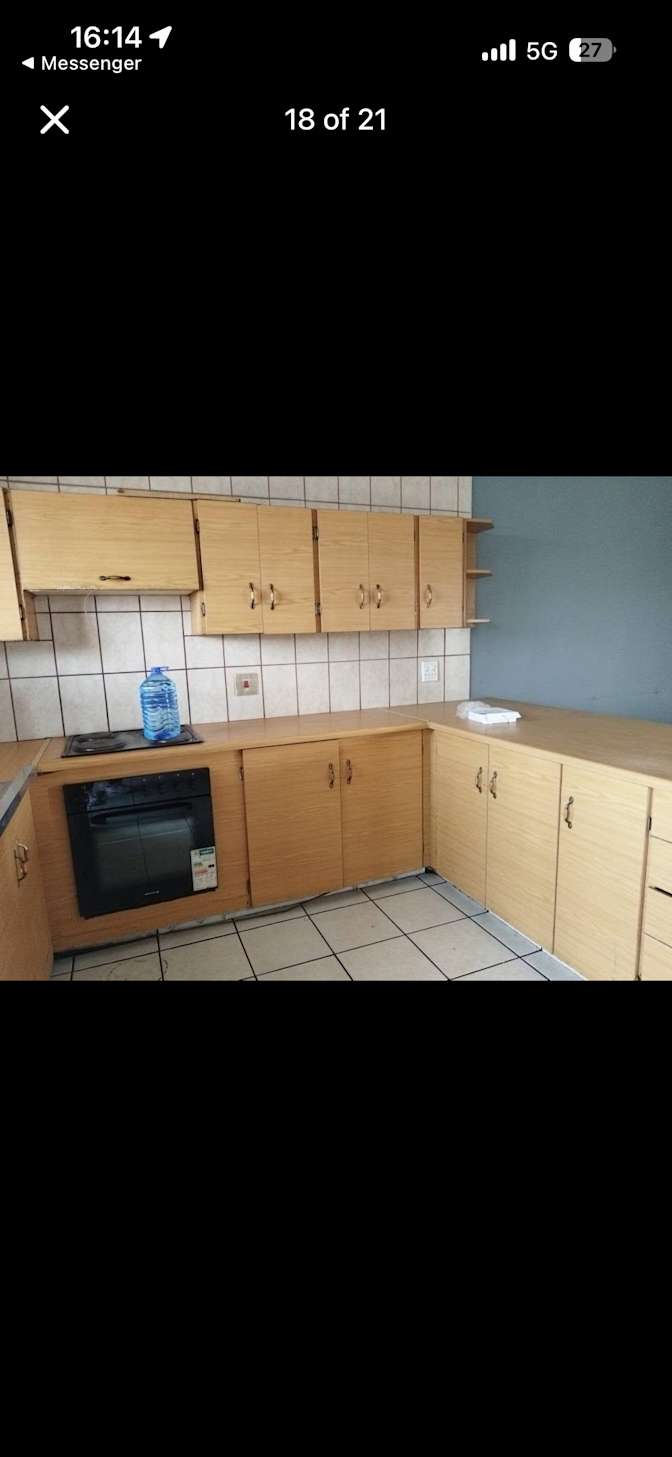 Luwanda Cokoto's room