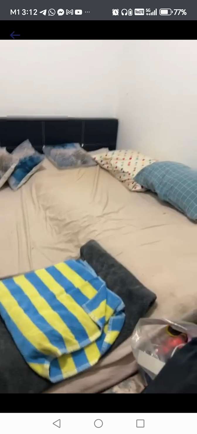 Dennis's room