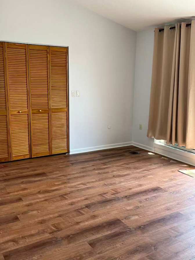 Jenny's room
