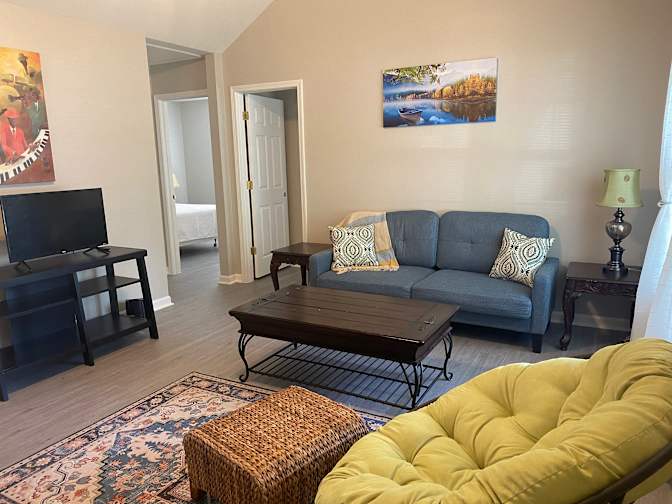 Alcove Rooms's room