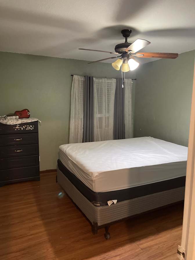 PadSplit's room