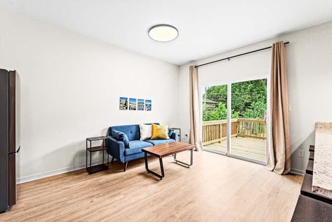 Joanna Salidis's room