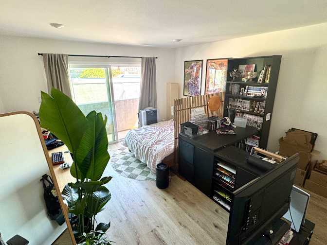 Annie's room