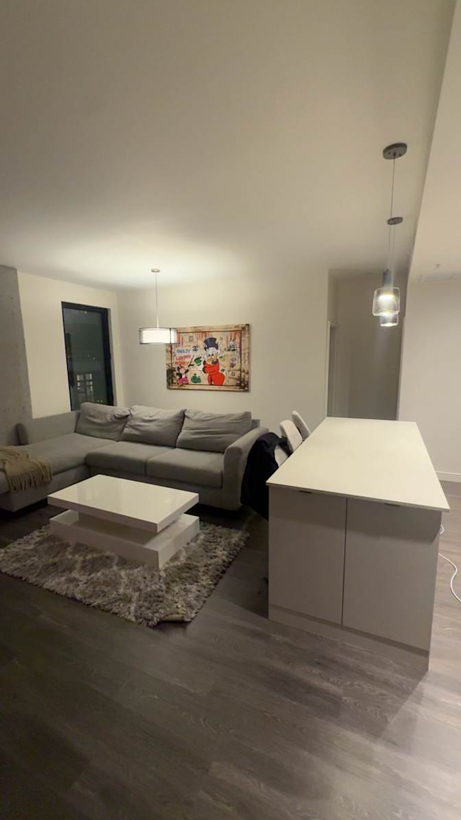 Alexandre Longtin's room