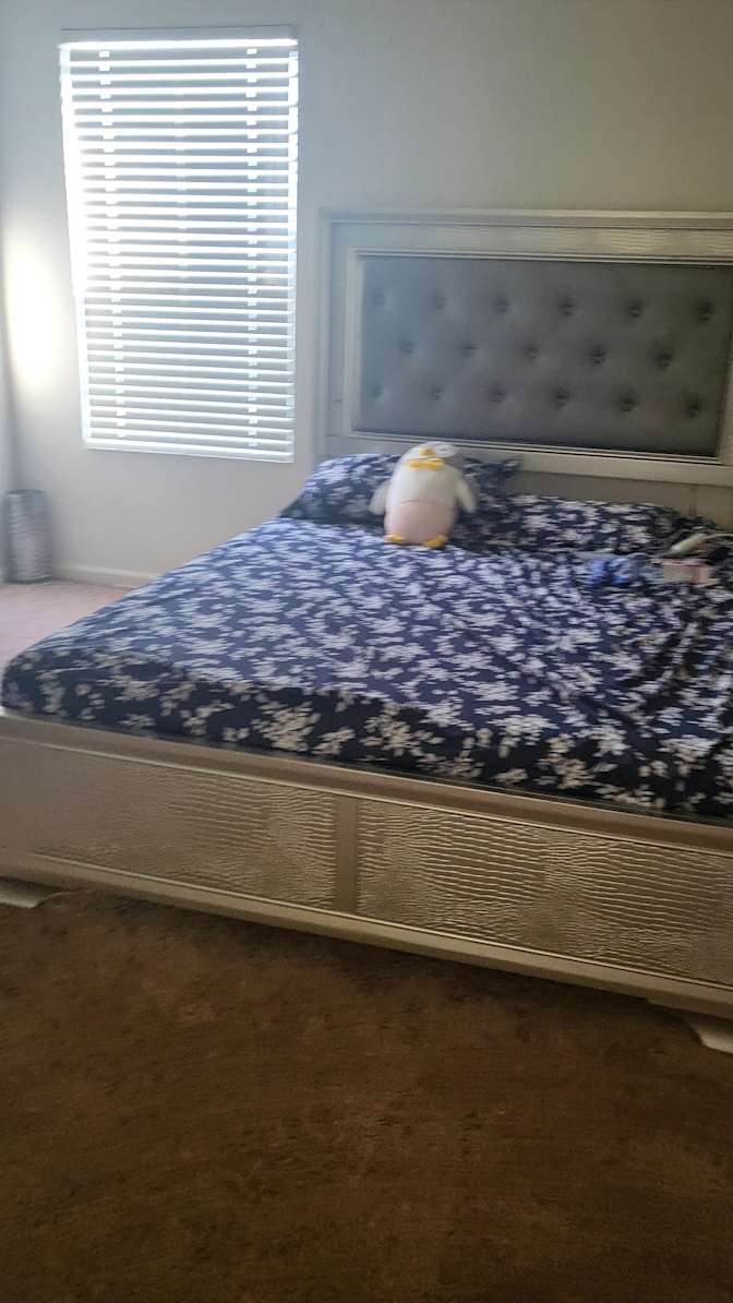 TINA's room