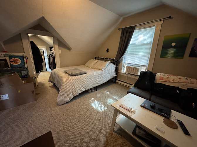 Greg's room