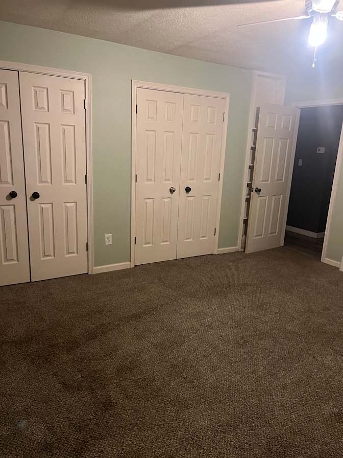 Isamar's room