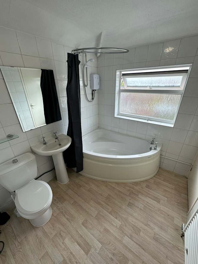 WCL Homes Ltd's room