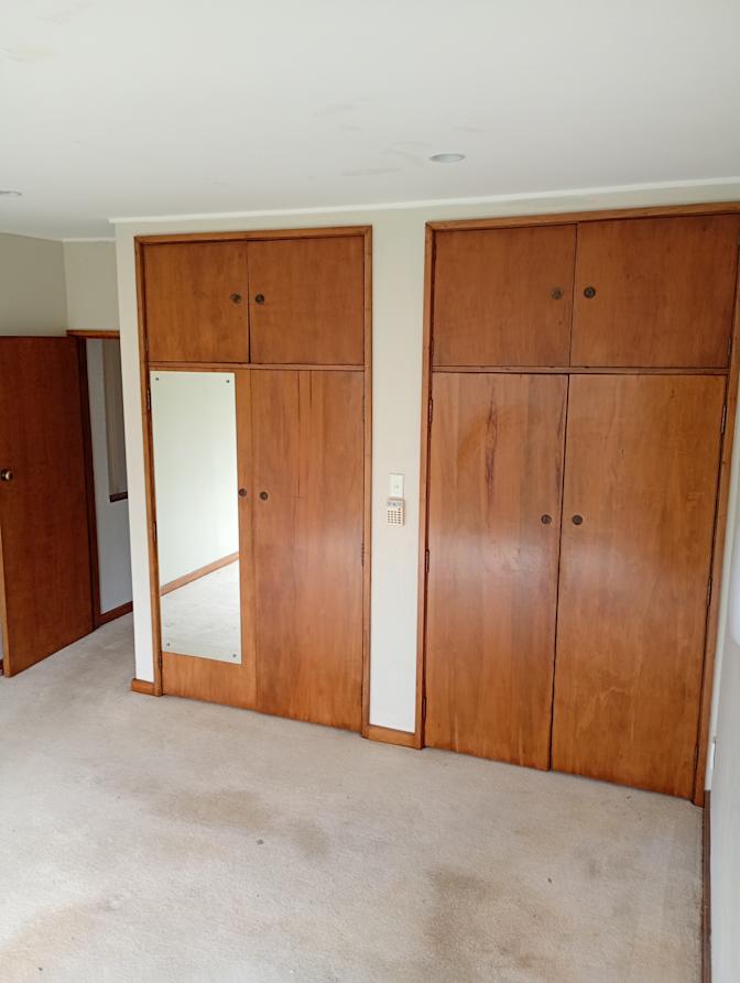 Damo's room