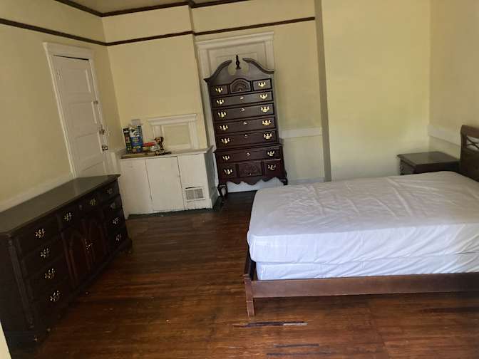 Pat's room