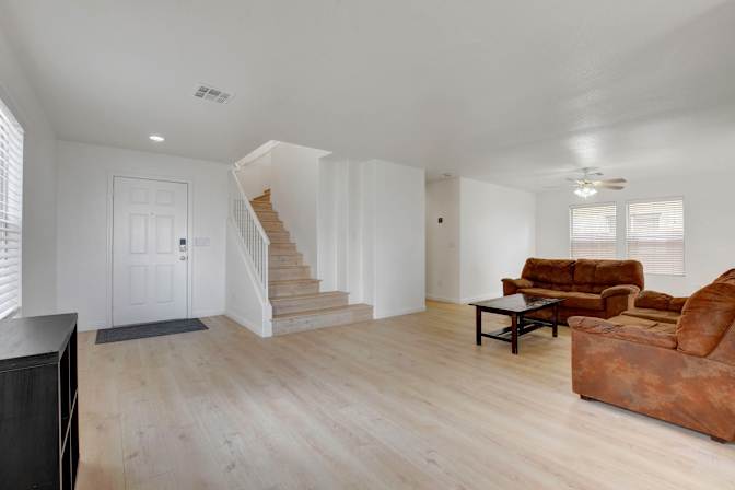 Summerlin Room for Rent (Furnished)'s room