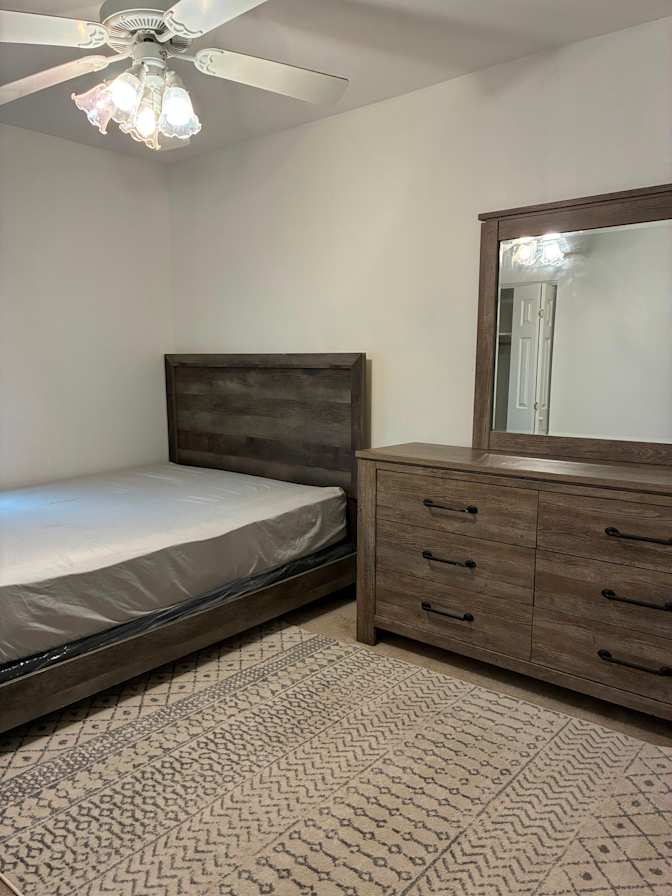 Peyman's room