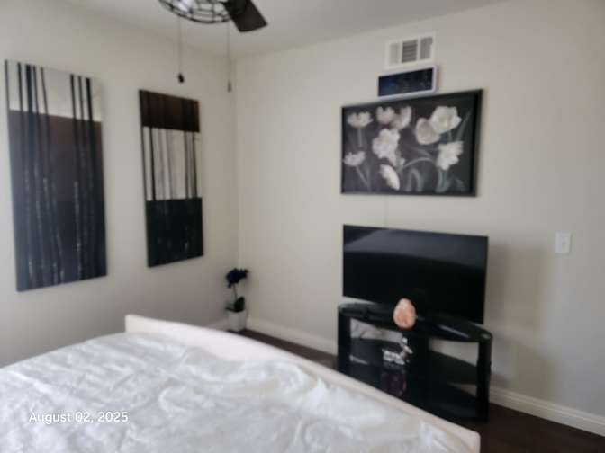 Alen's room