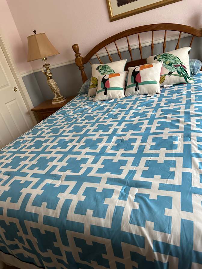 olivia's room