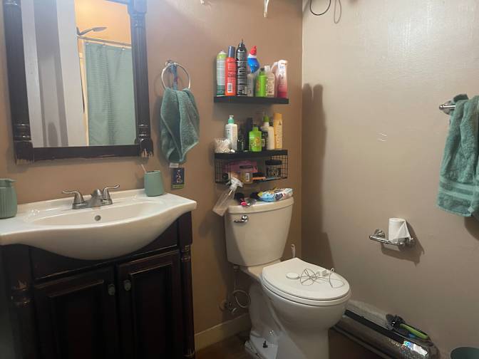 Gen's room