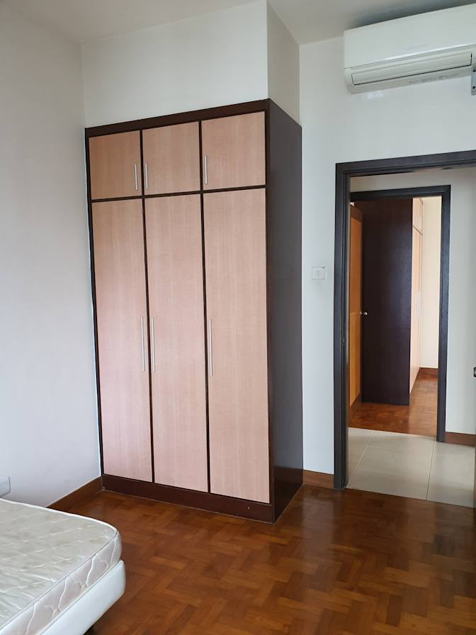 Jo's room