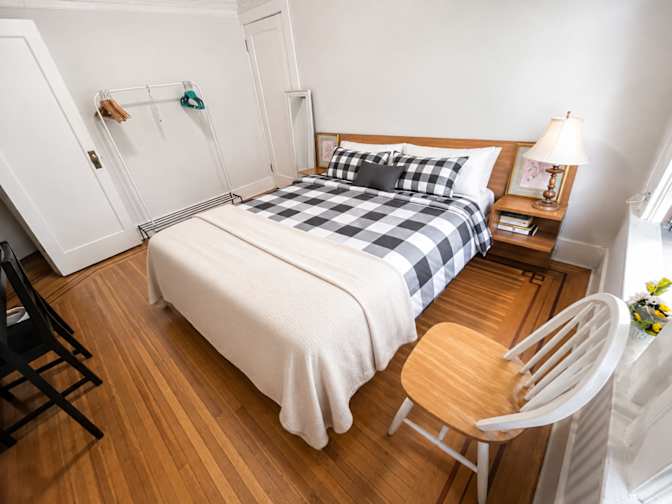 Sergej's room