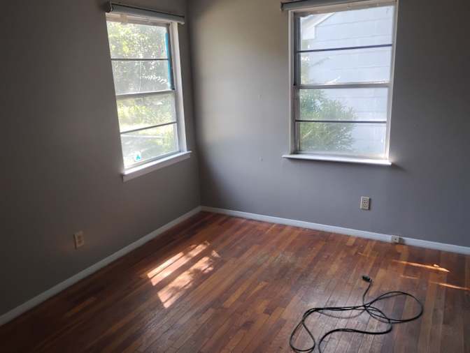 Ginger Hathaway's room