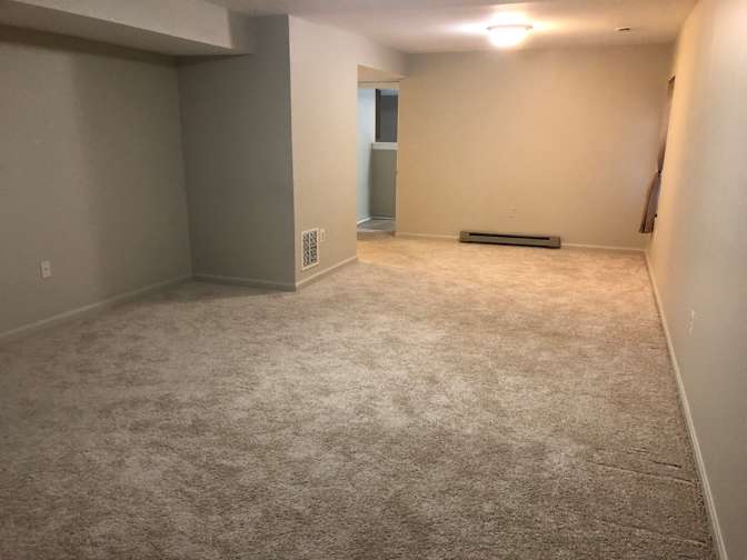 1150 sq^2 Woodbridge bright basement has a separate entrance and its own laundry room.'s room