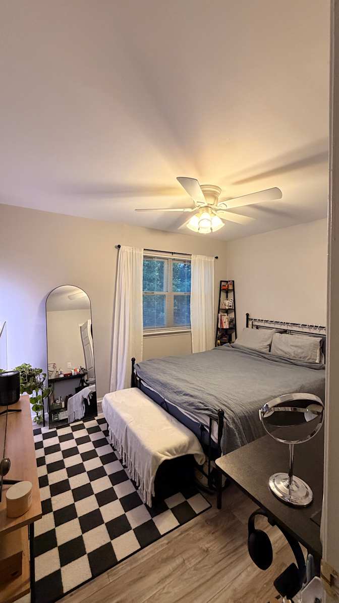 Amber's room