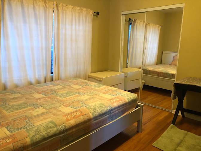 Ann Shani's room