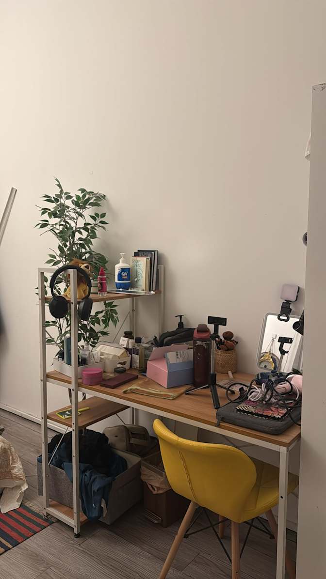 Daniel's room