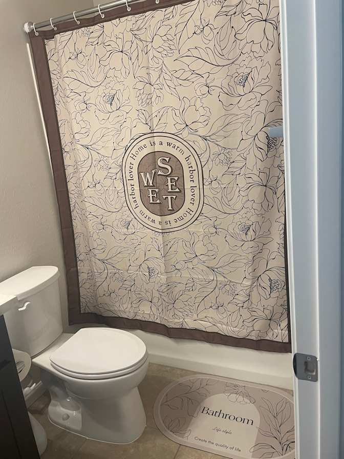 Sara's room