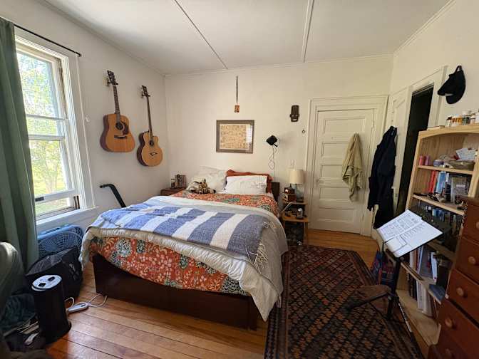 Francesca's room