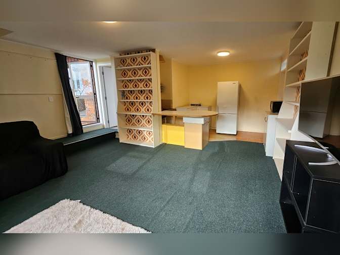 Jason Batts's room