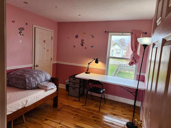 Ven's room