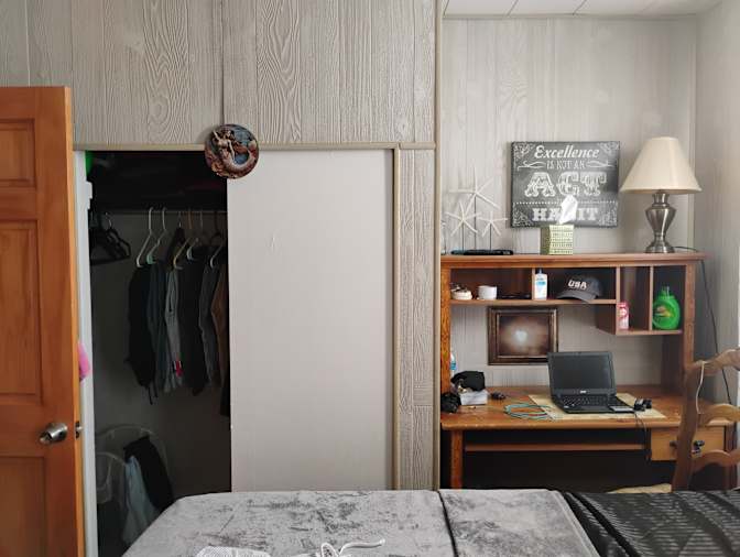 Craig's room
