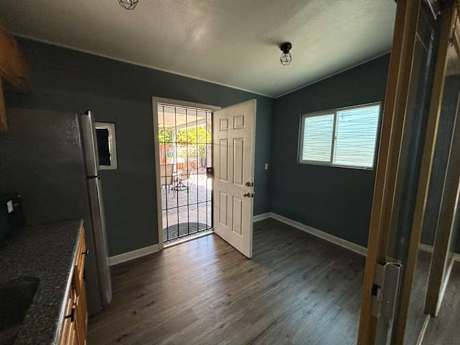 Carlos's room