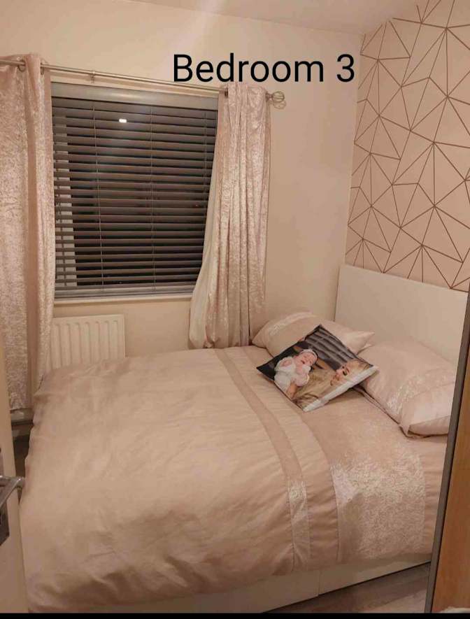 Jennifer's room