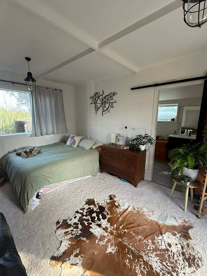Lison's room
