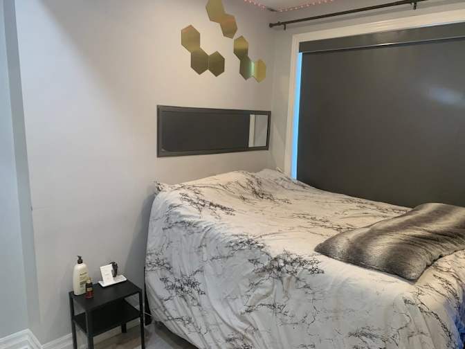 Maxwell's room