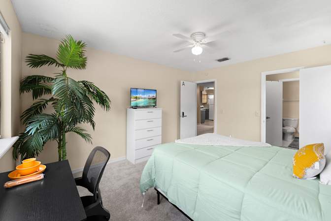 Chris Gandia's room