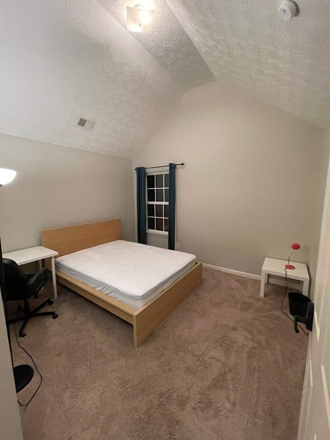 Faran's room