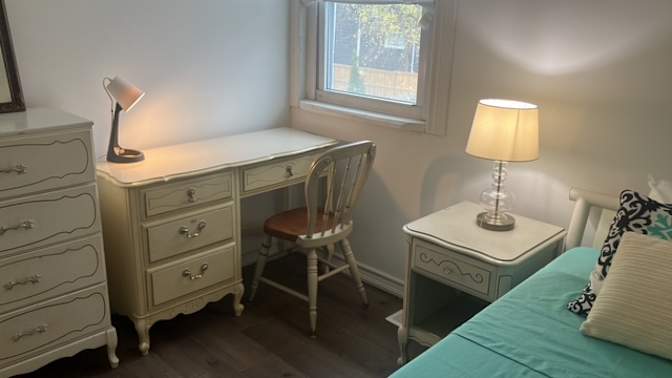 Andrea's room