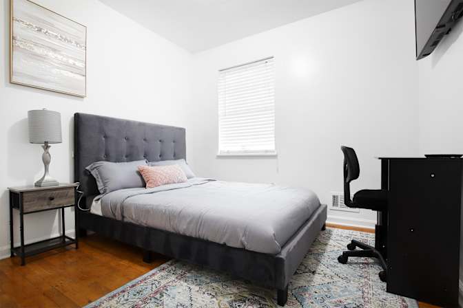 Mihe's room