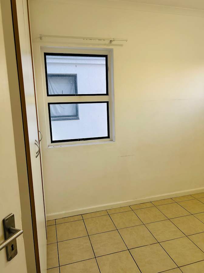 Mudau's room