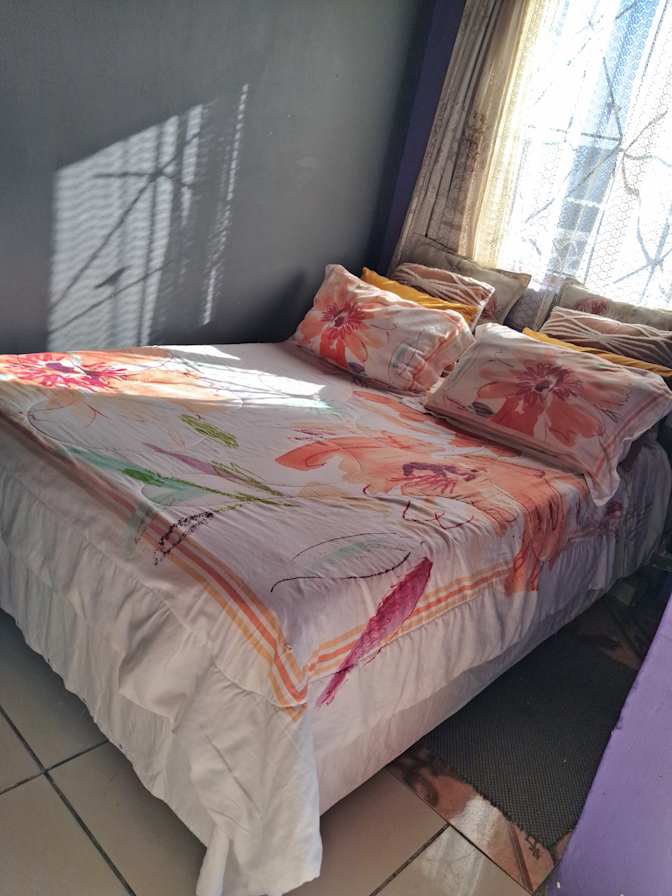 Busiswa Madolwana's room