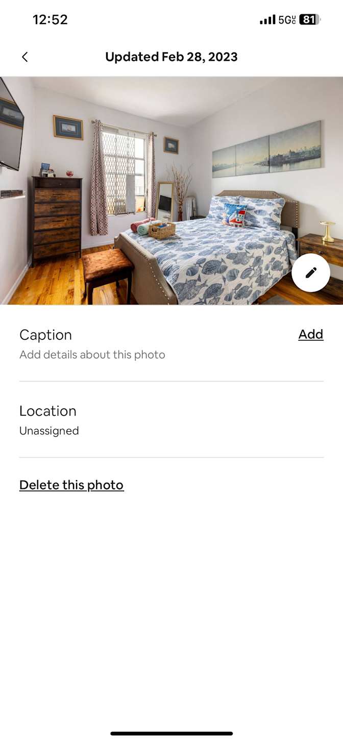 Juan's room