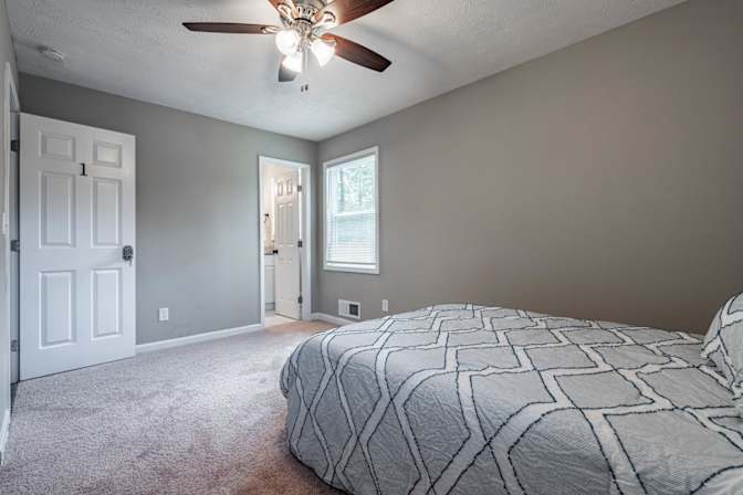PadSplit's room